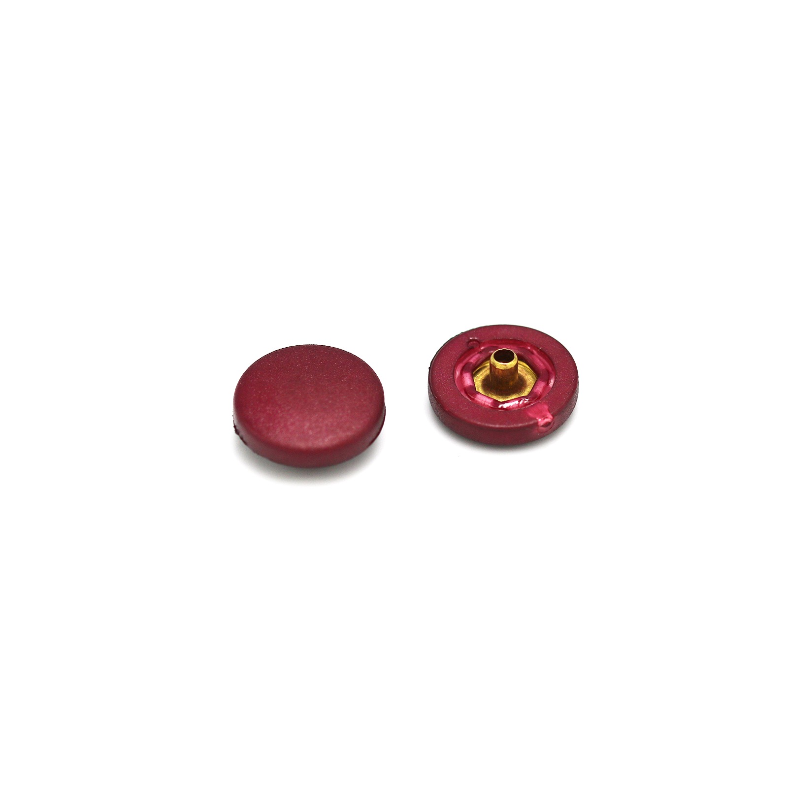 This is a 15.4mm cap, made from brass and Maroon in colour.