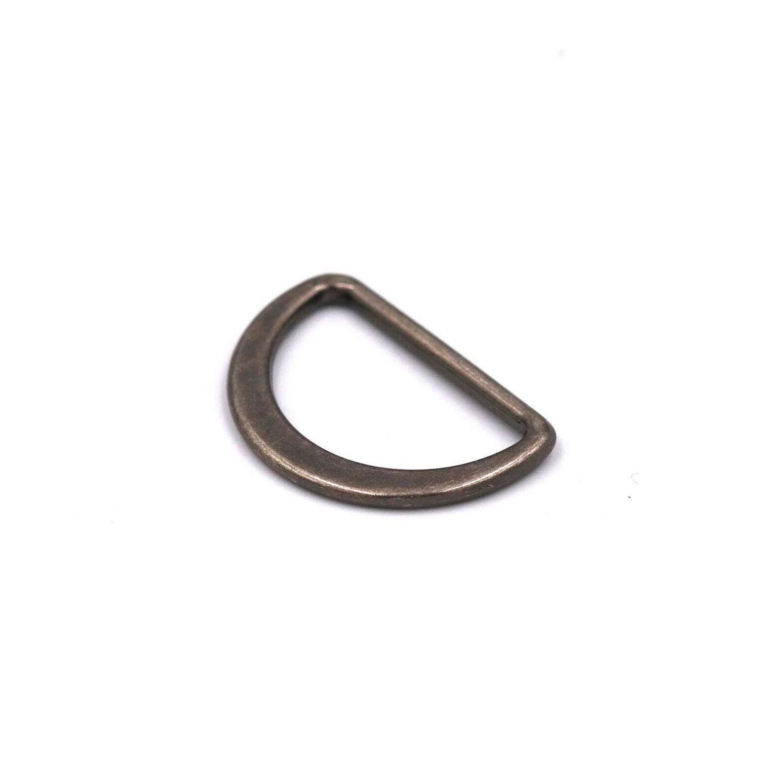 This is a 25mm D-Ring, made from cast and Antique Nickle Plated in colour.