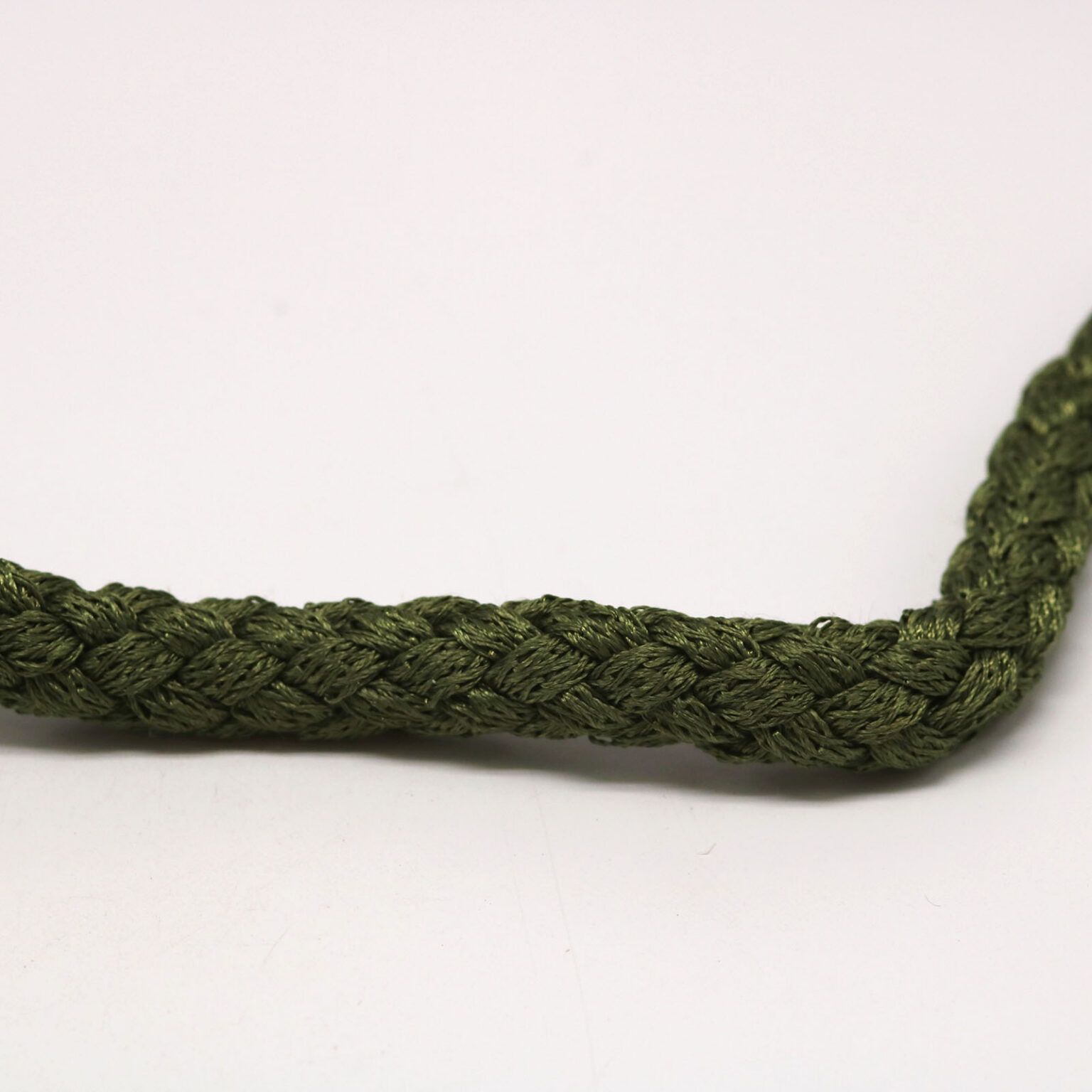 This is a 8mm drawcord and Green in colour.