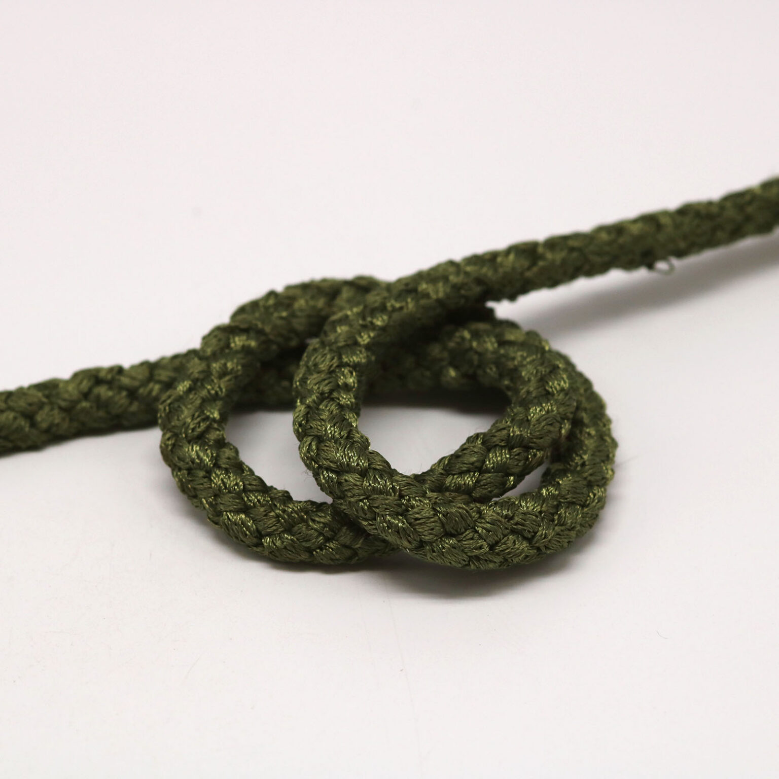 This is a 42mm drawcord, made from plastic and Olive in colour.